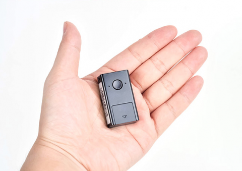 מכשיר מעקב GPS קטן לרכב RX1